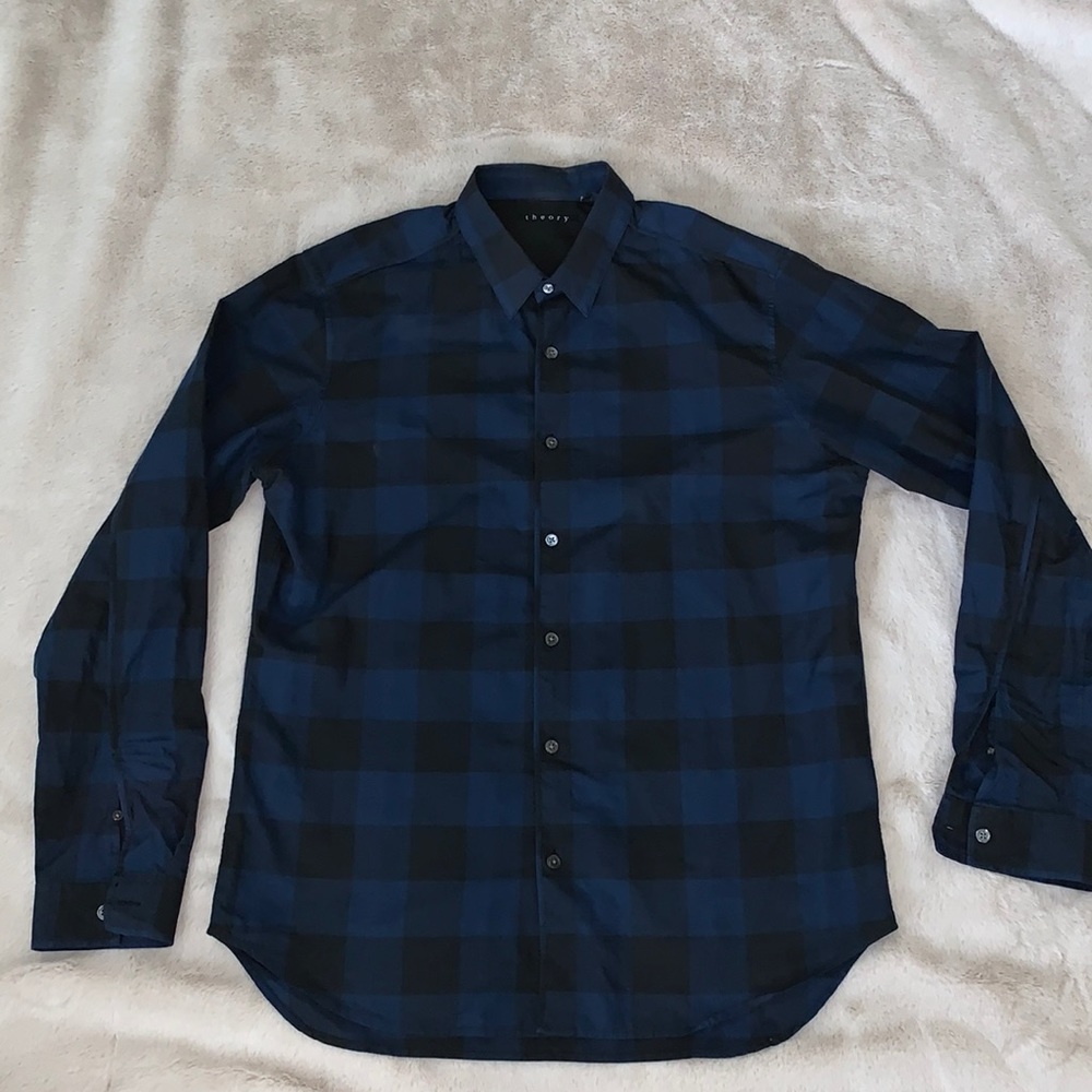 Men’s long sleeve shirt